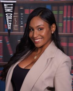 Picture of Amara Geddes